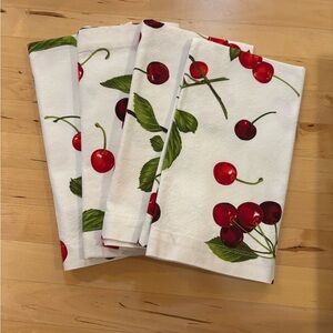 Williams Sonoma Set Of 4 Cherry Napkins
